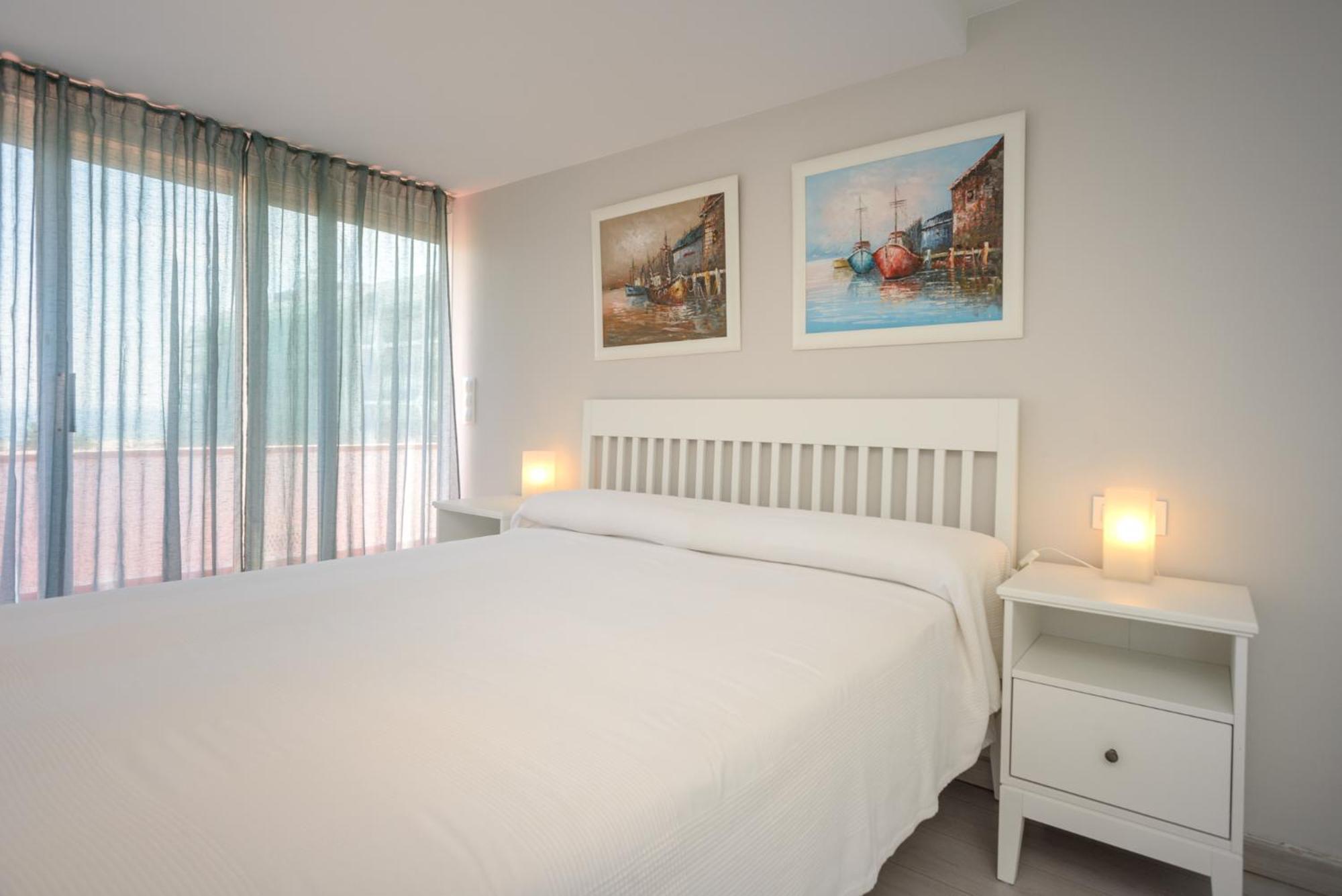 Port 27 Apartman Empuriabrava Szoba fotó