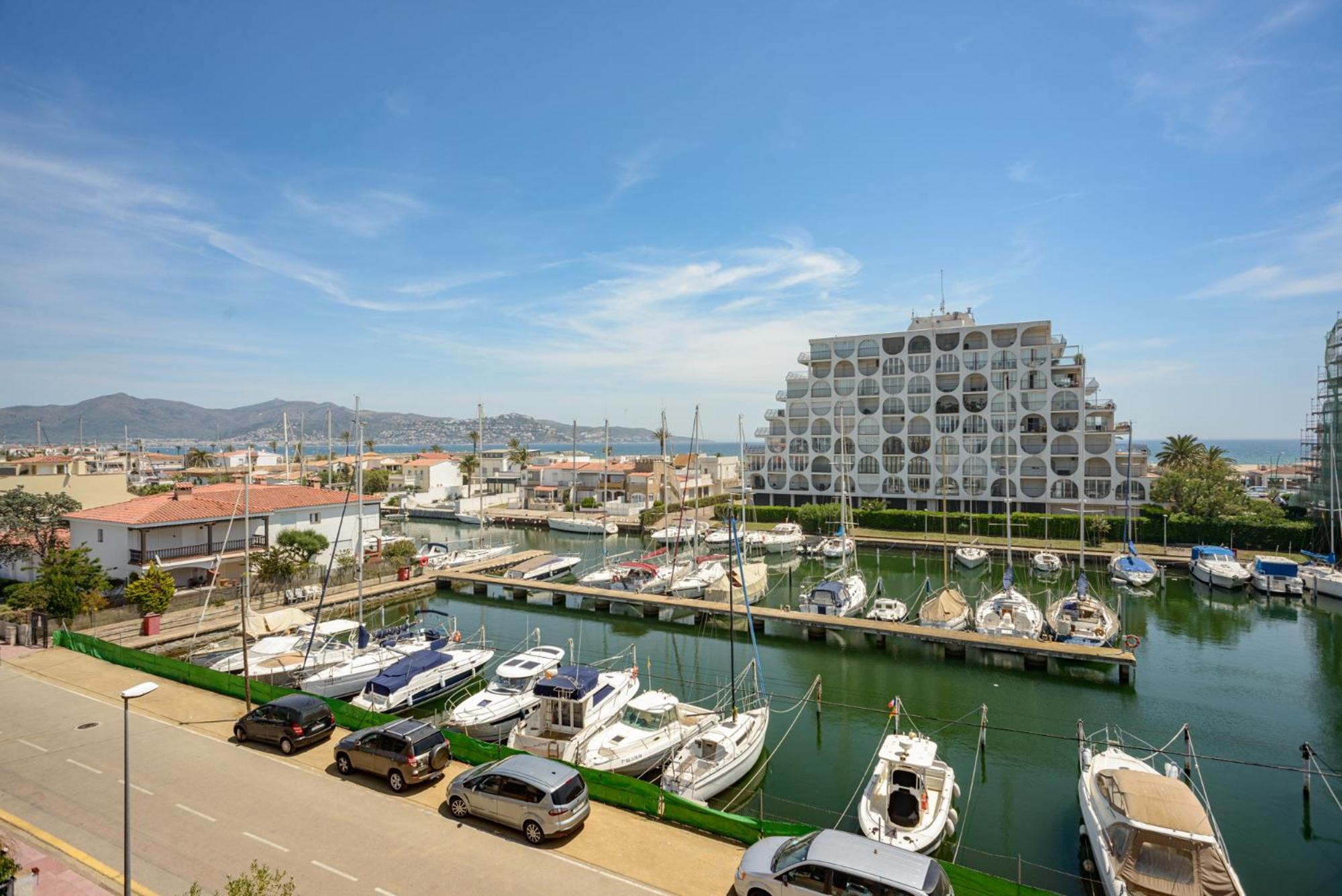 Port 27 Apartman Empuriabrava Szoba fotó